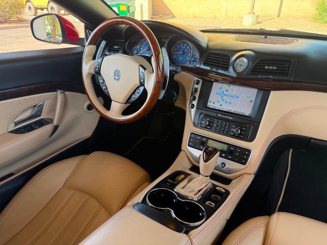 Used 2010 Maserati GranTurismo Convertible RWD image 38