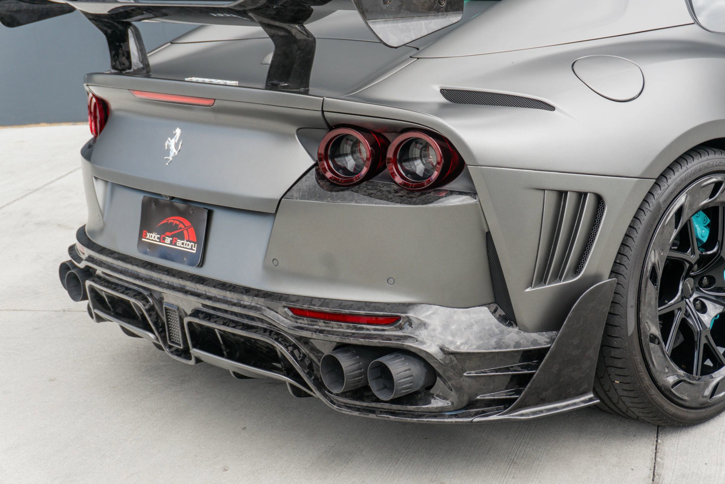 Used 2021 Ferrari 812 GTS RWD image 50