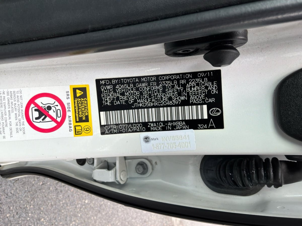 Used 2012 Lexus CT 200h Premium w/ Premium Audio Pkg (F Sport) FWD image 24