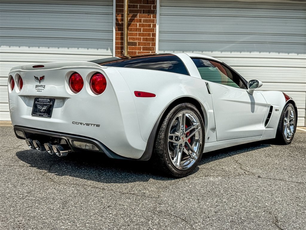 Used 2007 Chevrolet Corvette Z06 w/ Preferred Equipment Group RWD image 37