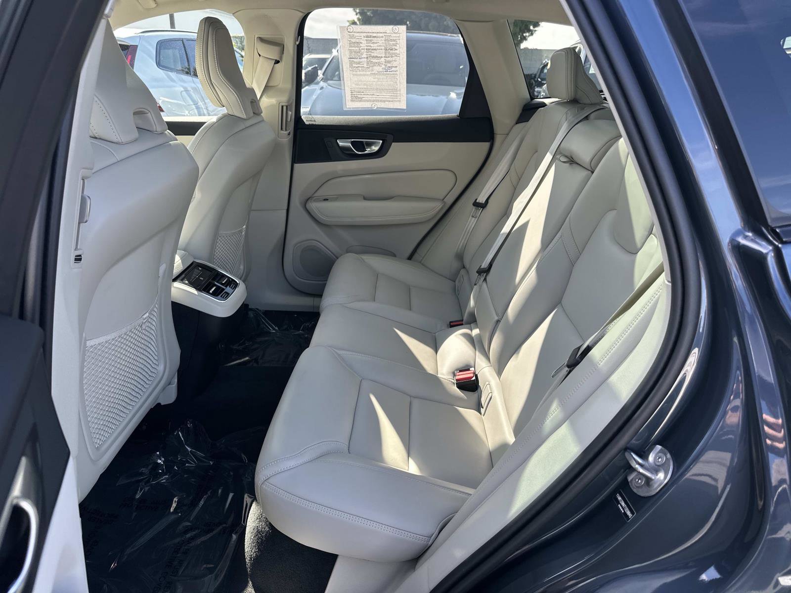 Certified 2026 Volvo XC60 B5 Ultra w/ Protection Package Premier image 21