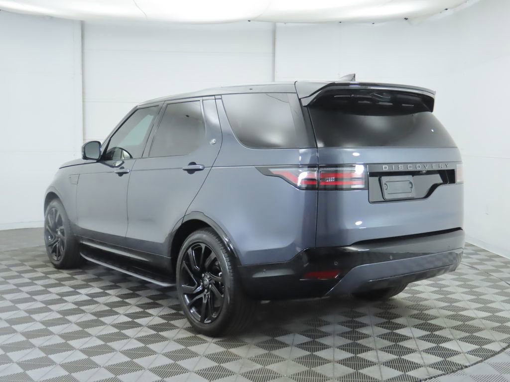 Used 2024 Land Rover Discovery Dynamic SE image 7