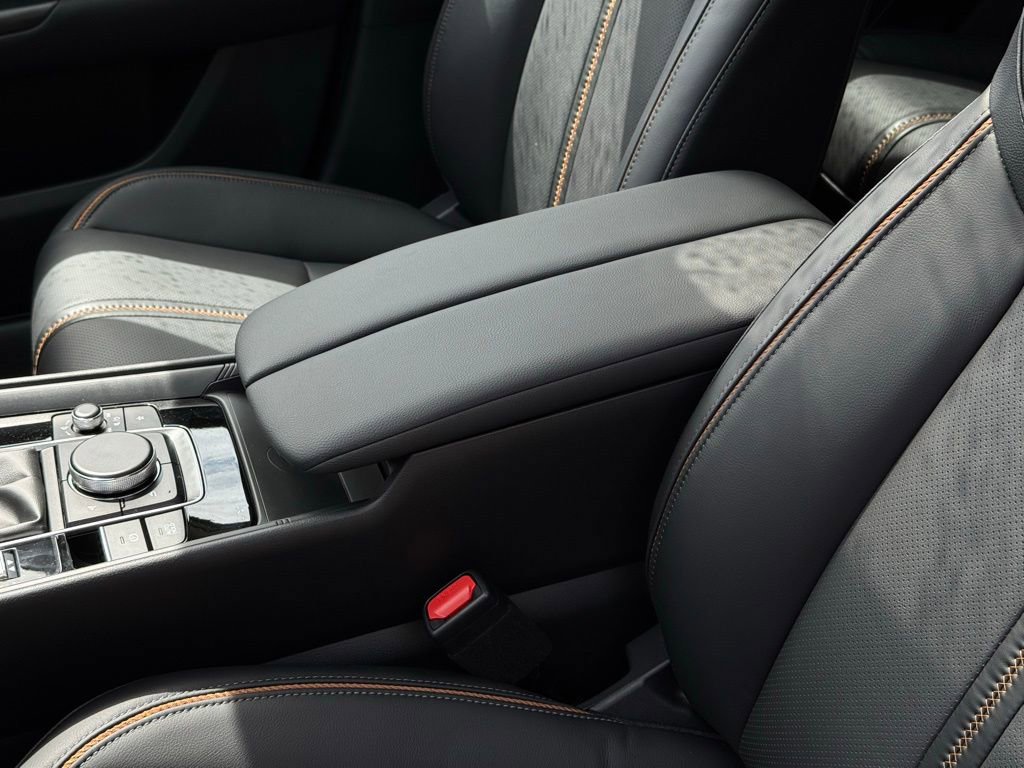 Used 2025 MAZDA CX-50 AWD 2.5 Turbo w/ Weather Package image 23