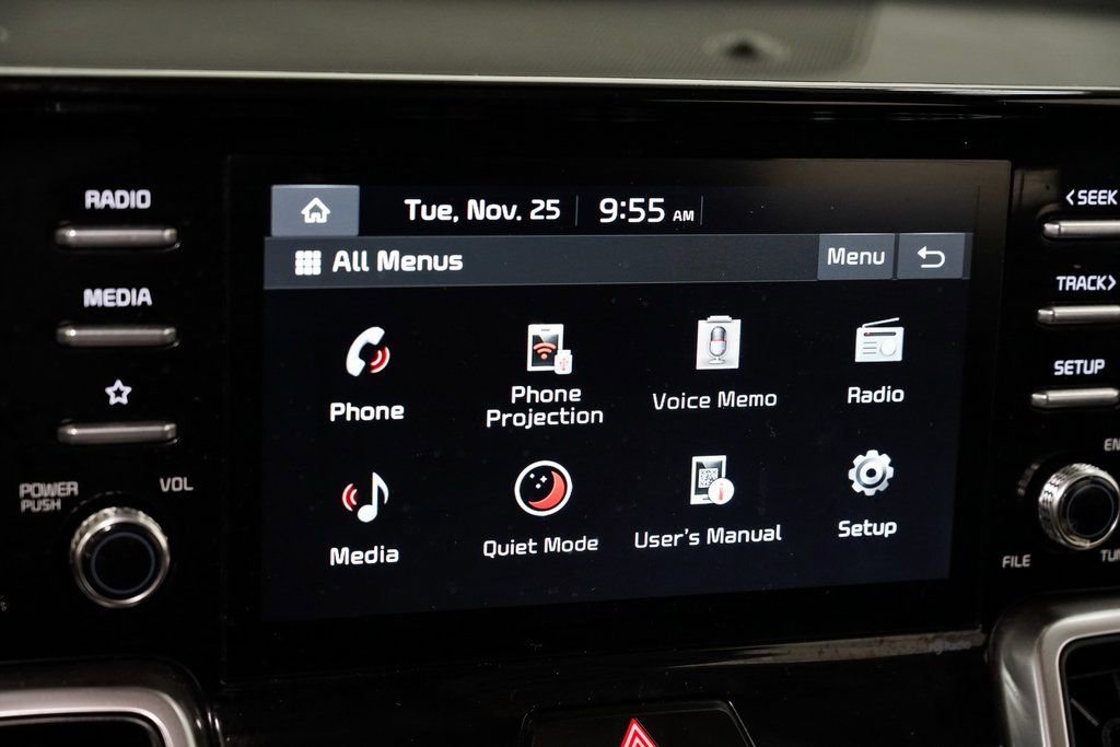 Used 2023 Kia Sorento LX image 16