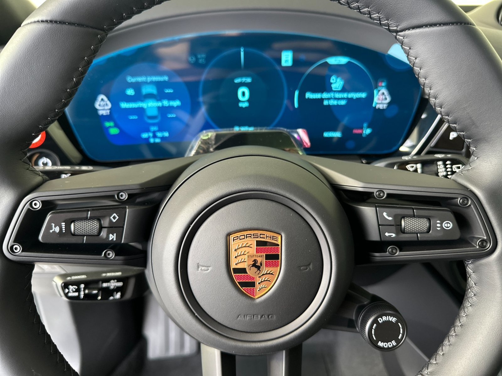 New 2026 Porsche Macan GTS Electric AWD/4WD image 28
