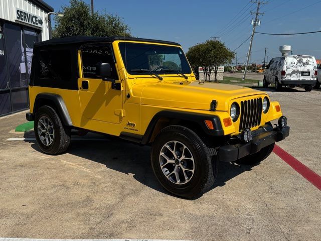 Used 2006 Jeep Wrangler Unlimited w/ Premium Audio Group image 1