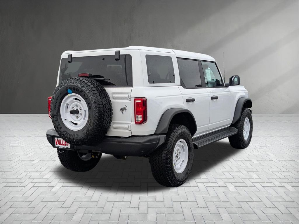 New 2026 Ford Bronco Heritage Edition image 9