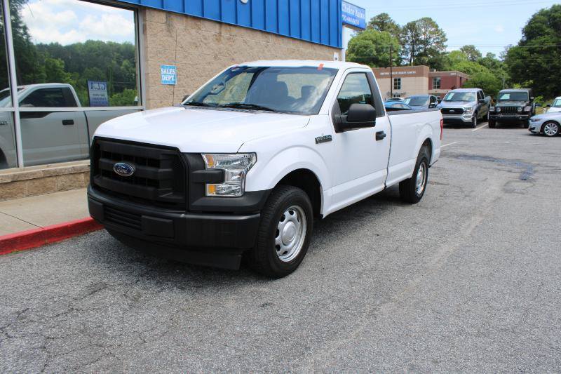 Used 2017 Ford F150 XL w/ Equipment Group 101A Mid RWD image 3