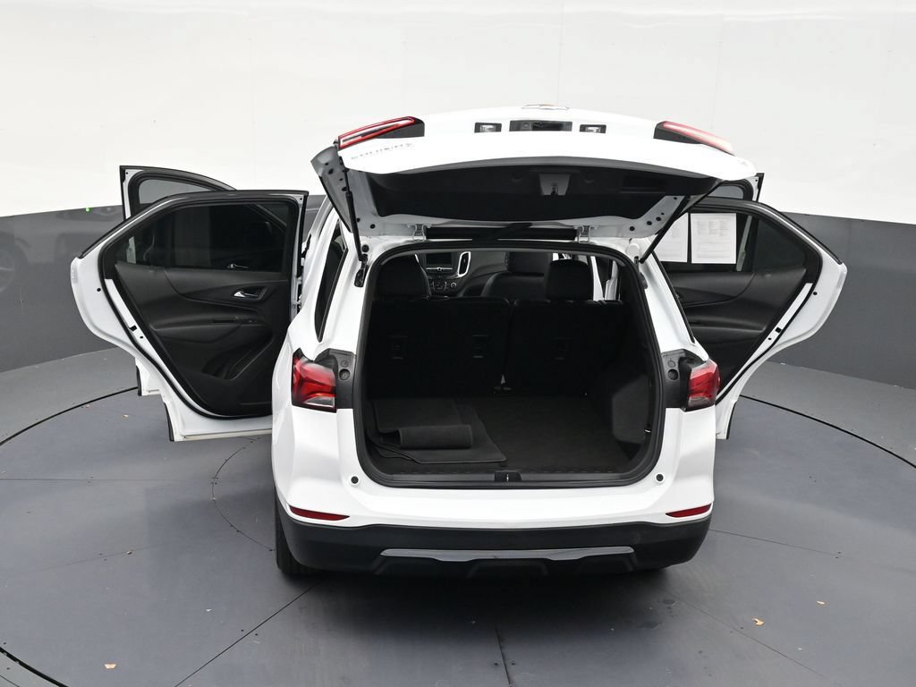 Used 2023 Chevrolet Equinox LT FWD image 33