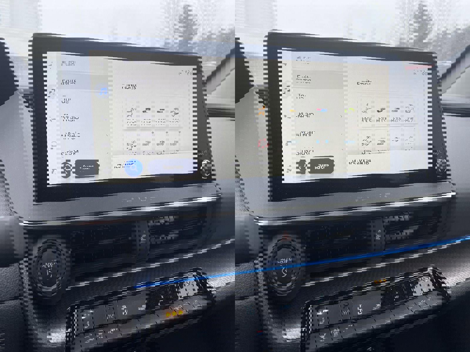 Used 2025 Toyota Prius XLE image 16