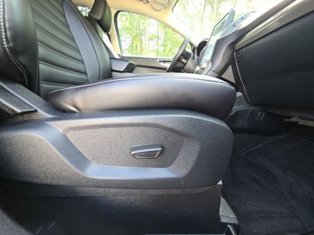 Used 2024 Ford Edge SEL w/ Convenience Package AWD/4WD image 20