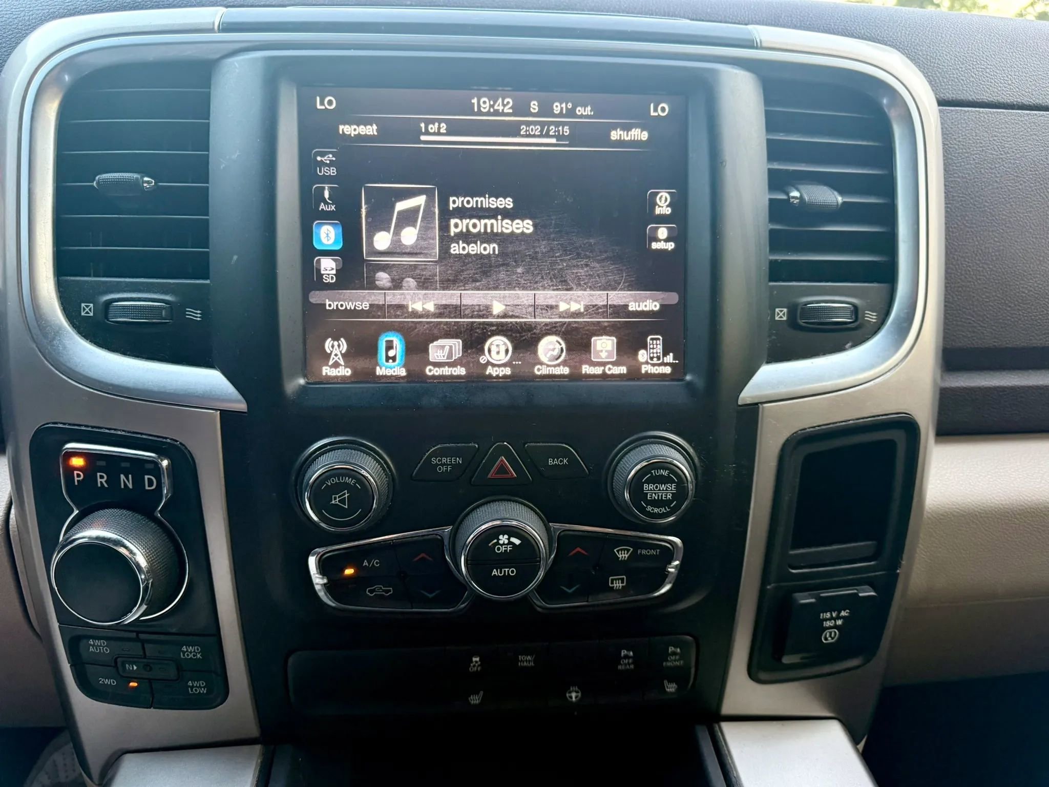 Used 2016 RAM 1500 Big Horn AWD/4WD image 19