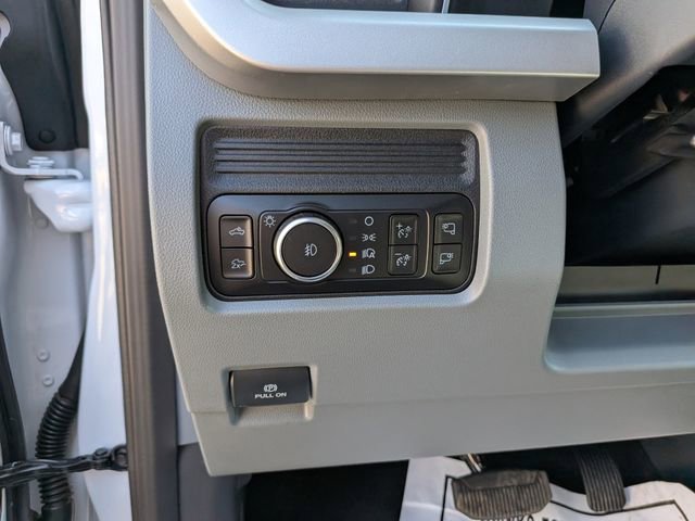 New 2026 Ford F250 XLT w/ XLT Premium Package AWD/4WD image 24
