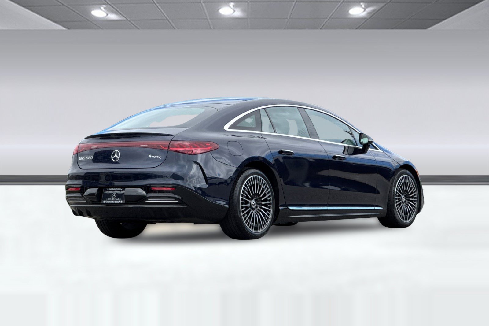 Used 2023 Mercedes-Benz EQS 580 4MATIC Sedan image 9