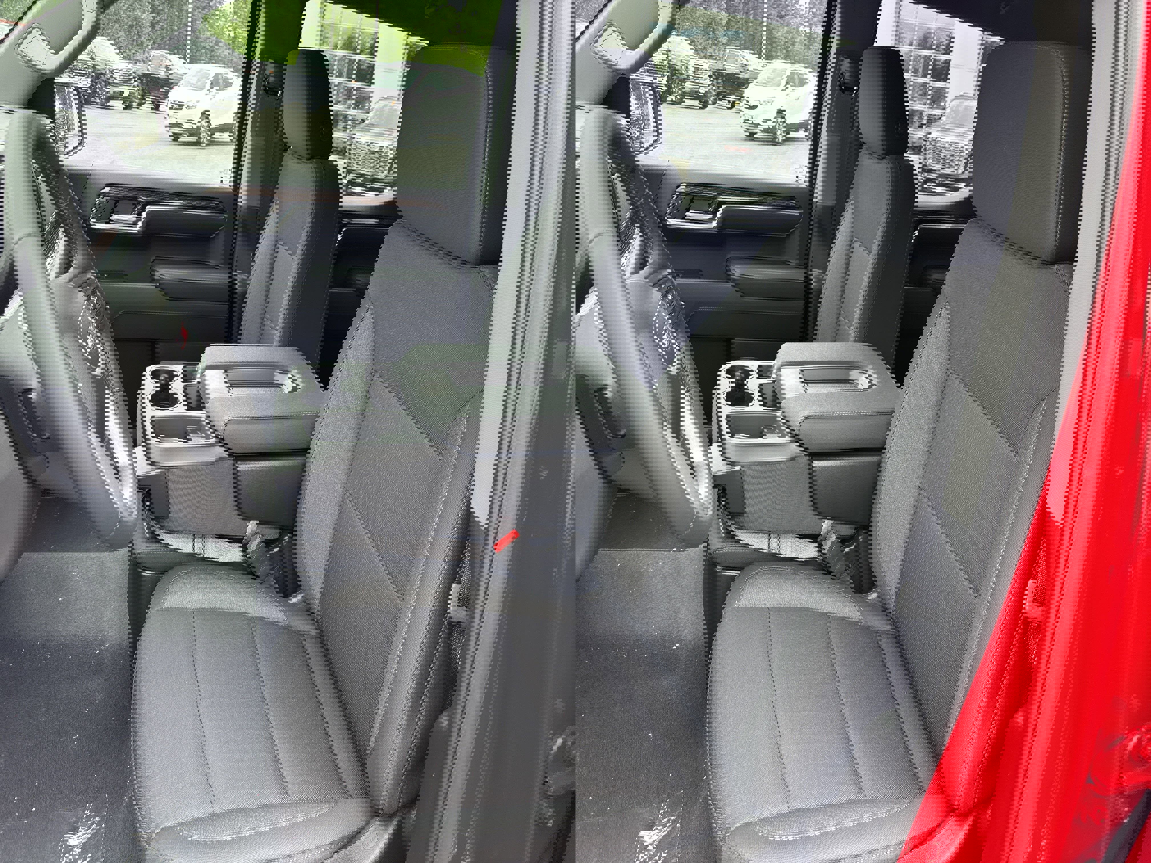 New 2025 GMC Sierra 1500 SLE w/ Preferred Package image 12