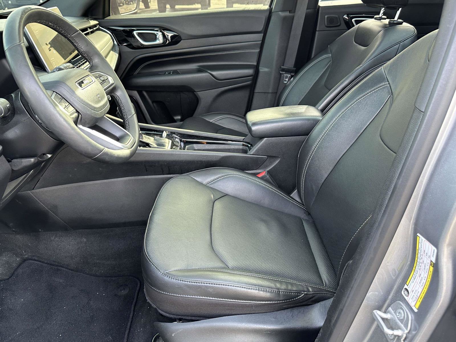 Used 2023 Jeep Compass High Altitude image 18