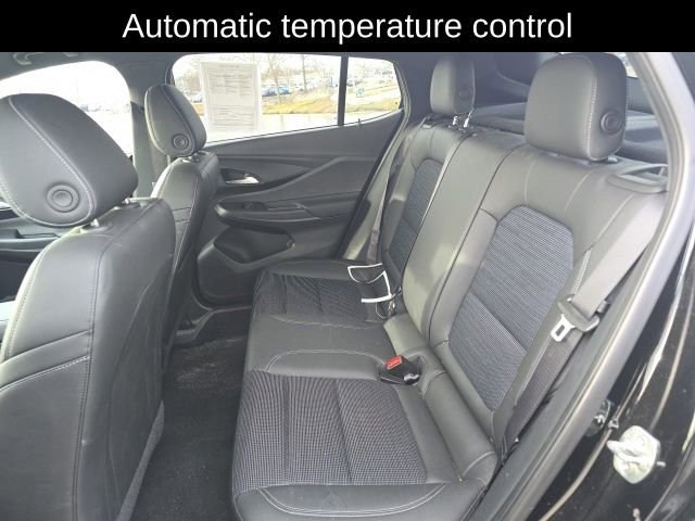 Used 2024 Buick Envista Preferred w/ Convenience I Package image 10