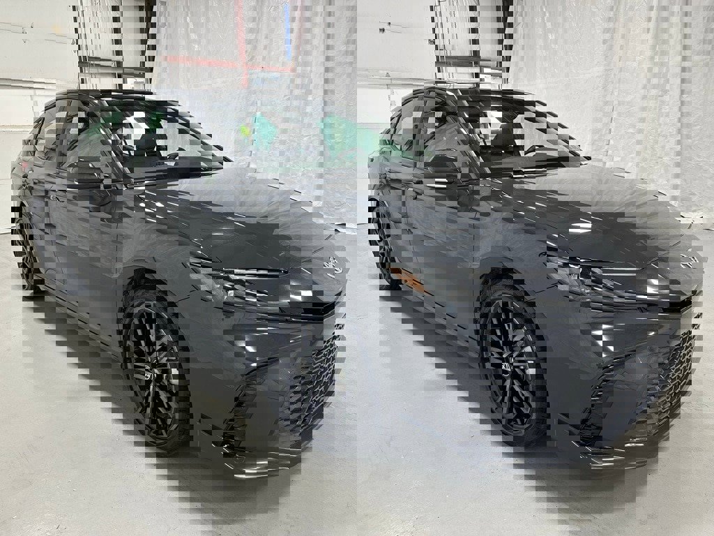 Used 2025 Toyota Camry XSE