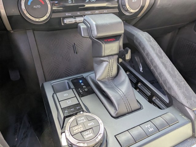 Used 2025 Toyota Tacoma TRD Off-Road image 16