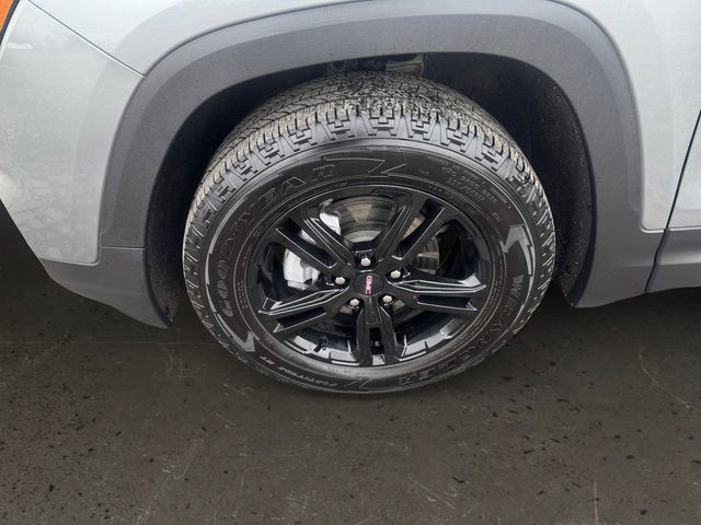 Certified 2024 GMC Terrain AT4 image 9