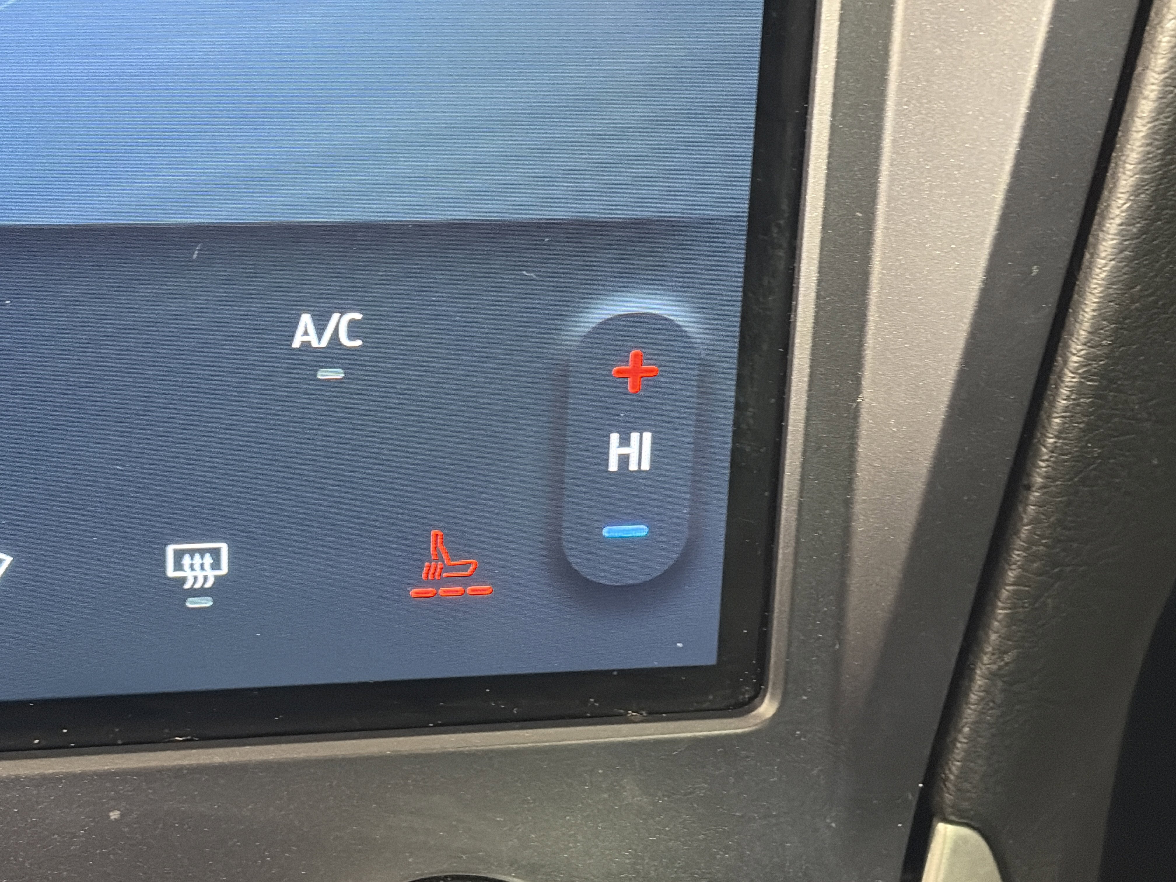 Used 2022 Ford Edge SEL w/ Convenience Package image 26