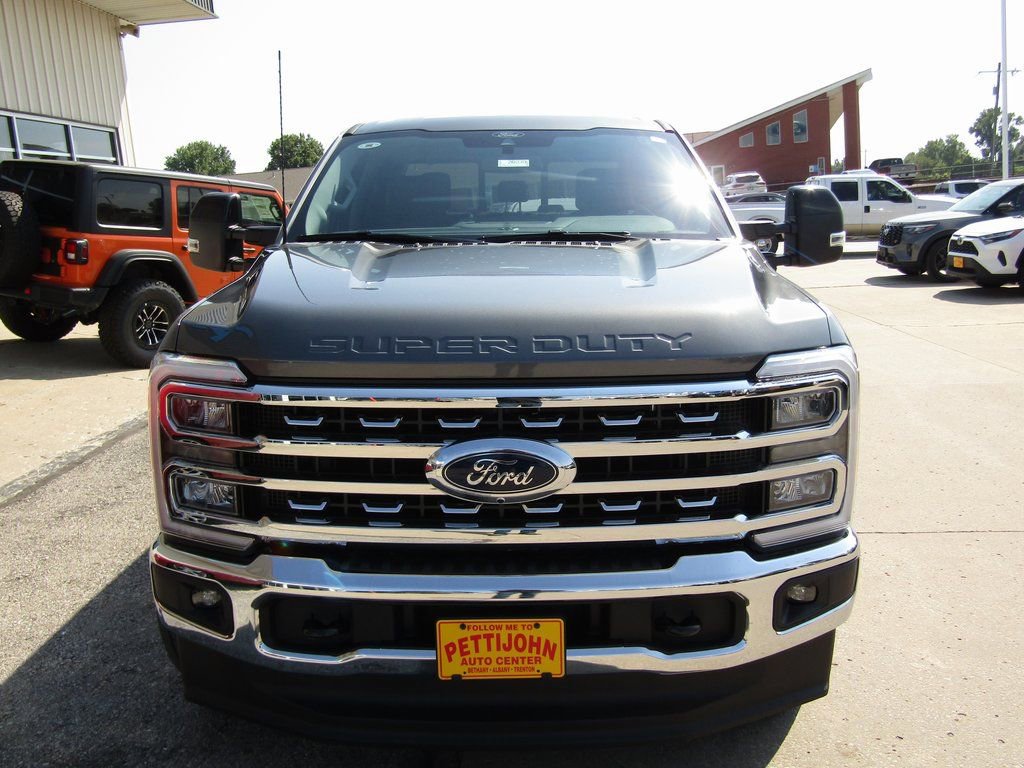 New 2026 Ford F350 Lariat AWD/4WD image 13