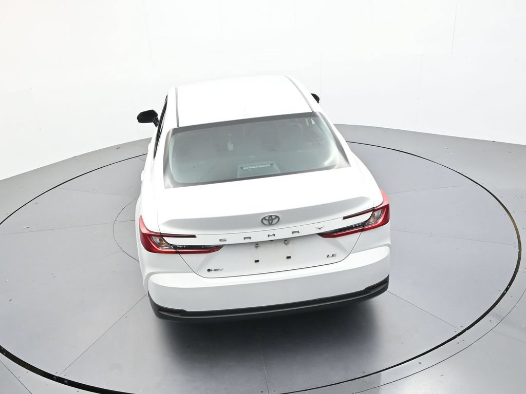 Used 2025 Toyota Camry LE FWD image 25