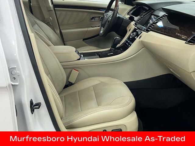 Used 2018 Ford Taurus Limited image 25