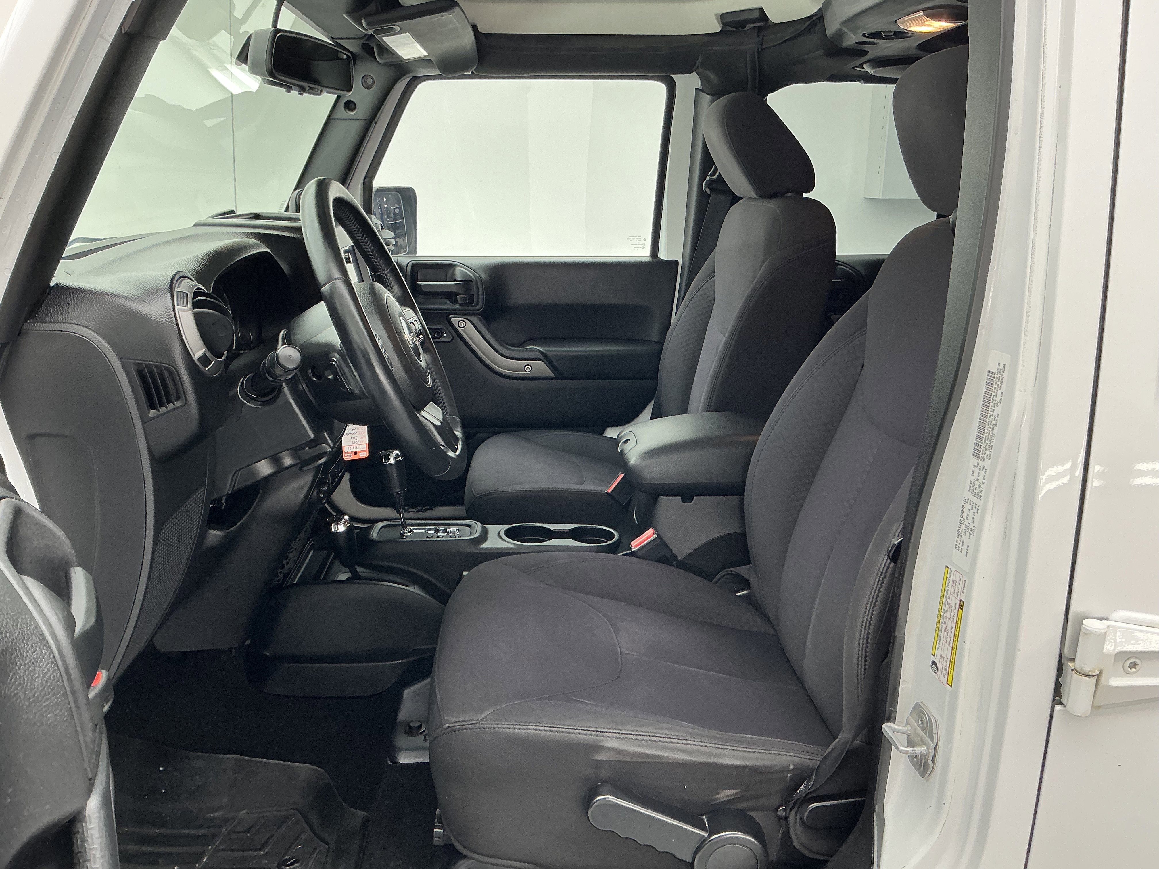 Used 2013 Jeep Wrangler Unlimited Sport image 16