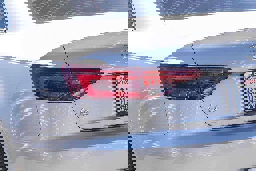 Used 2019 Audi A4 2.0T Premium w/ Convenience Package image 7