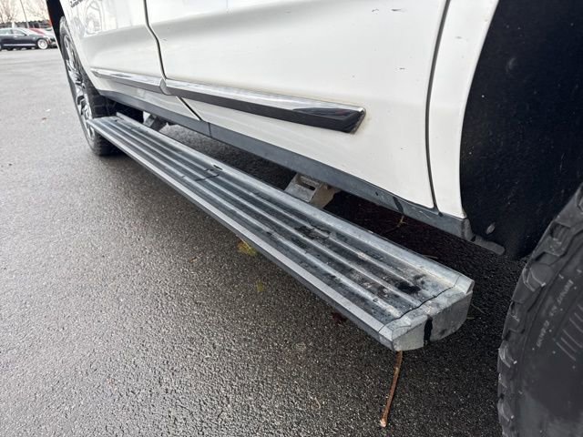 Used 2023 GMC Yukon Denali Ultimate image 43