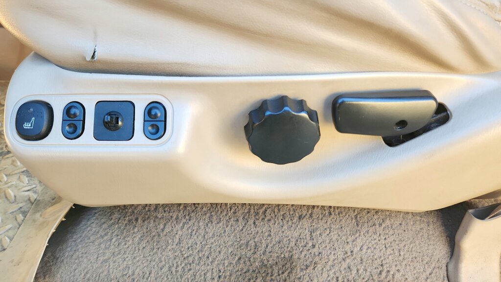 Used 2000 Ford Excursion Limited image 23