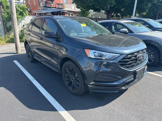 Used 2023 Ford Edge SE w/ Black Appearance Package AWD/4WD video 3