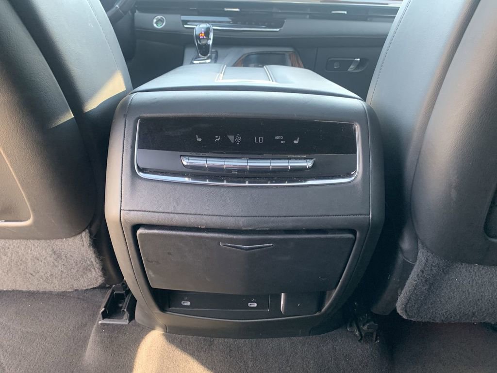 Certified 2023 Cadillac Escalade Premium Luxury RWD image 19