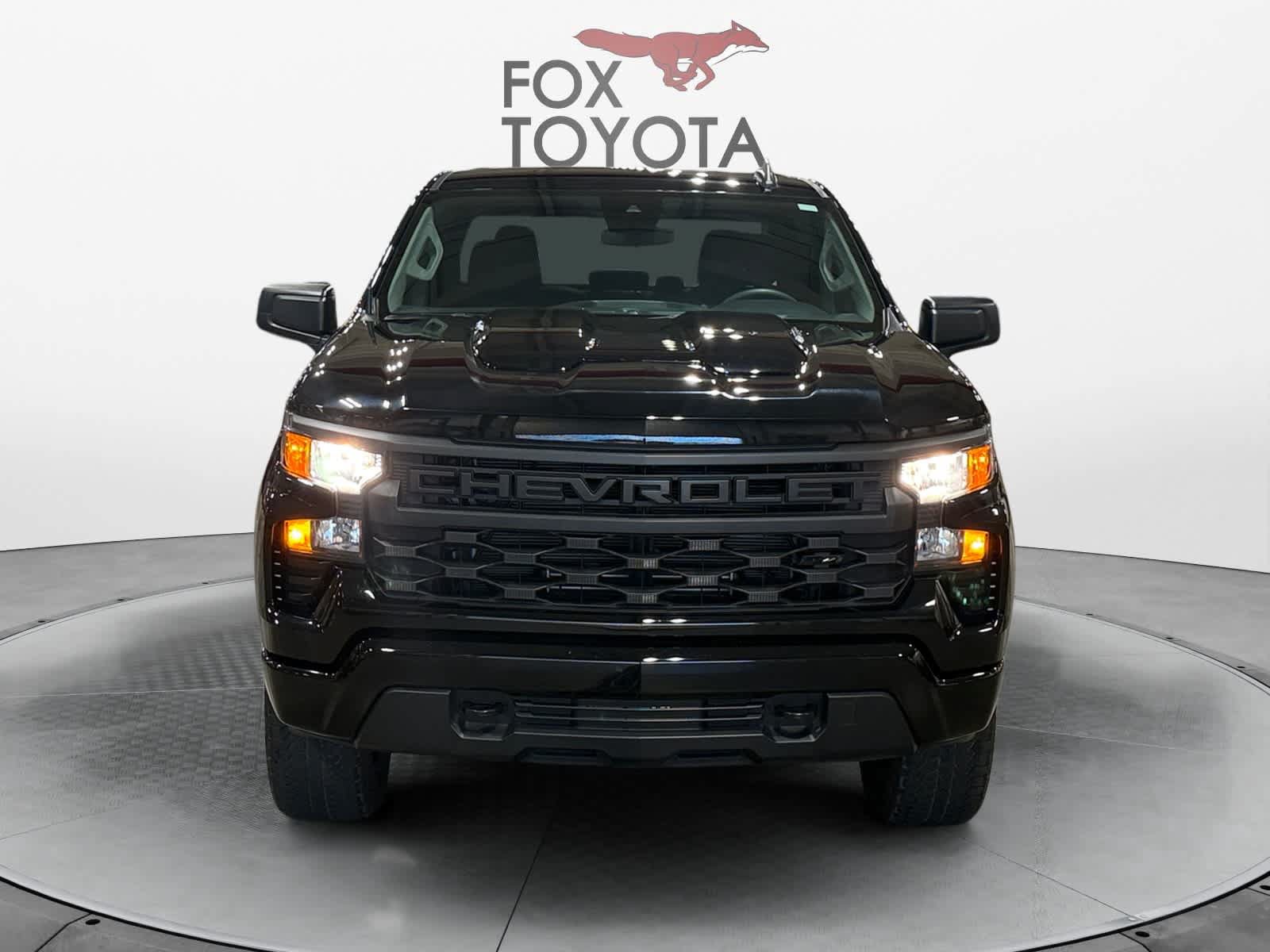 Used 2025 Chevrolet Silverado 1500 Custom Trail Boss w/ Turbomax Blackout Package AWD/4WD image 9