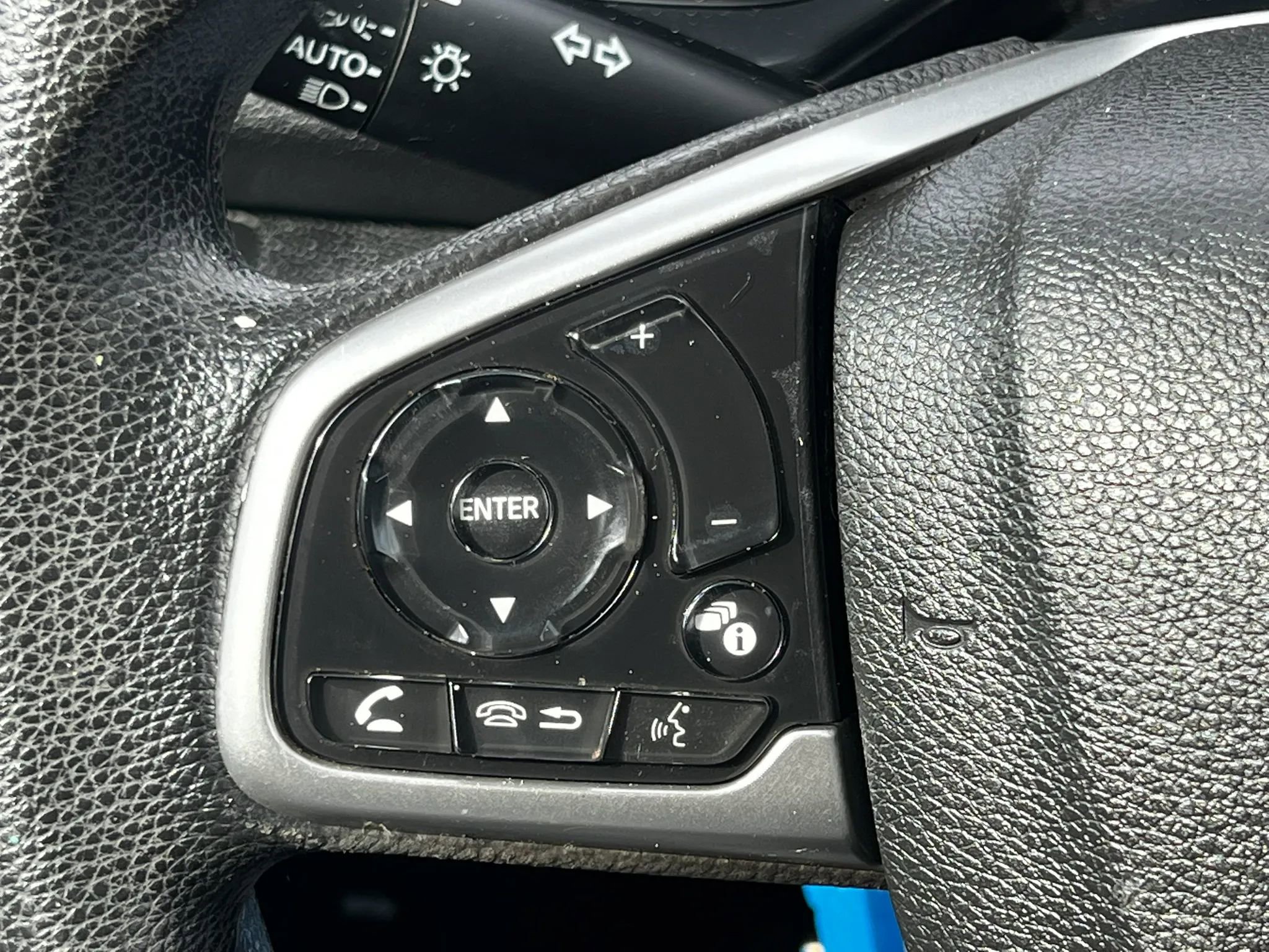 Used 2019 Honda Civic LX image 24