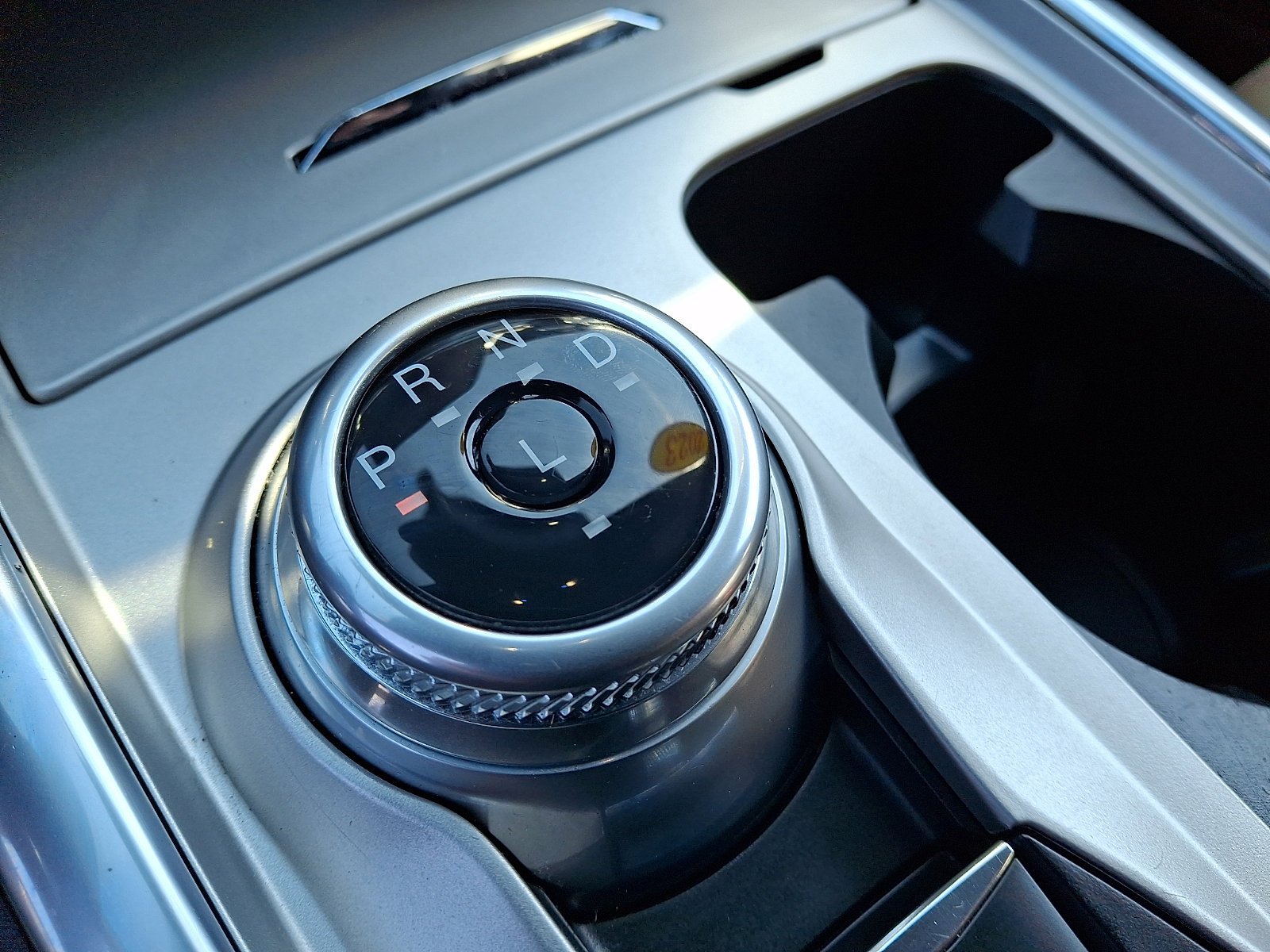 Used 2023 Ford Explorer Platinum w/ Technology Package image 15