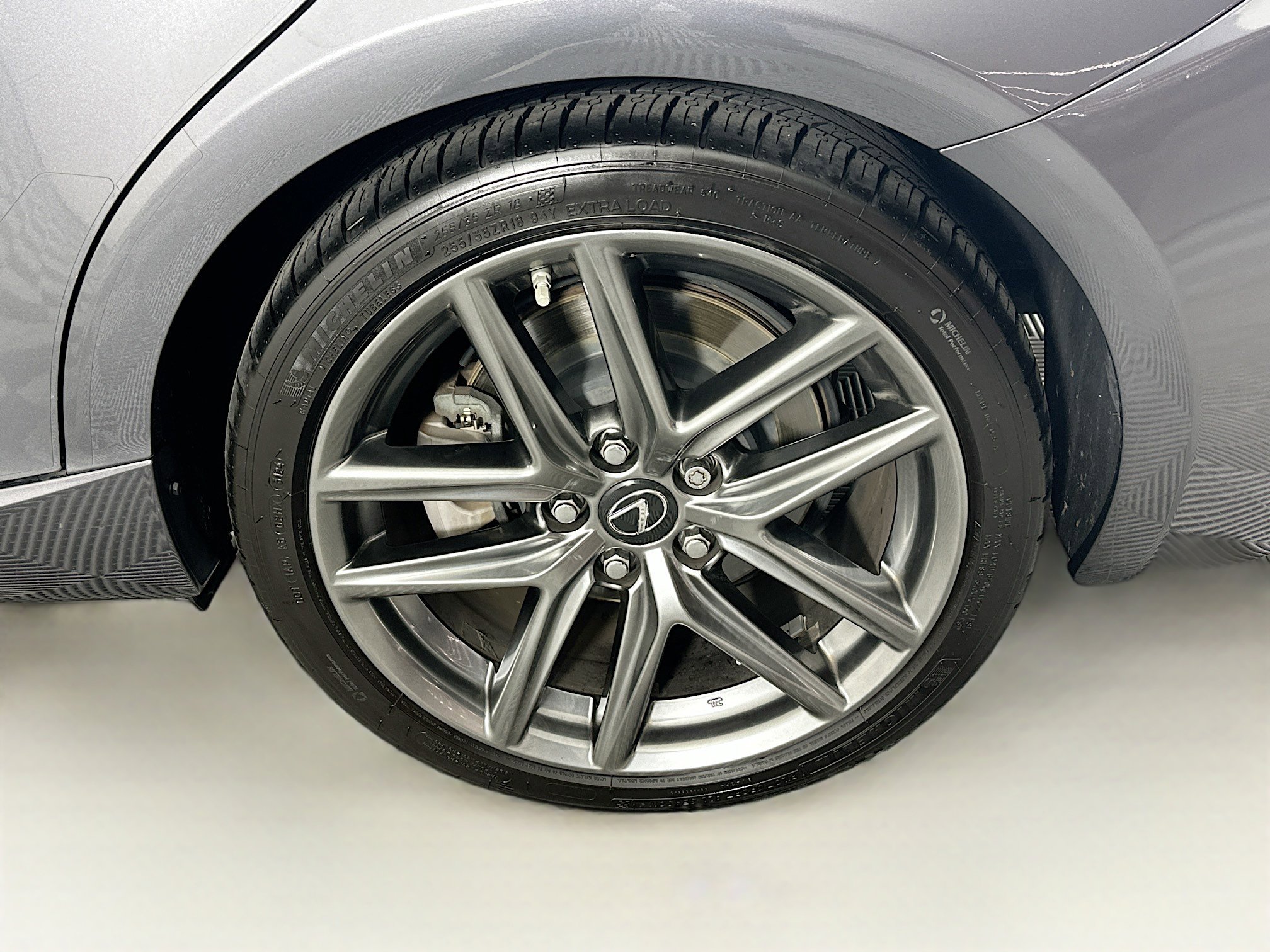 Used 2014 Lexus IS 350 4dr Sdn RWD w/ F Sport Package image 11