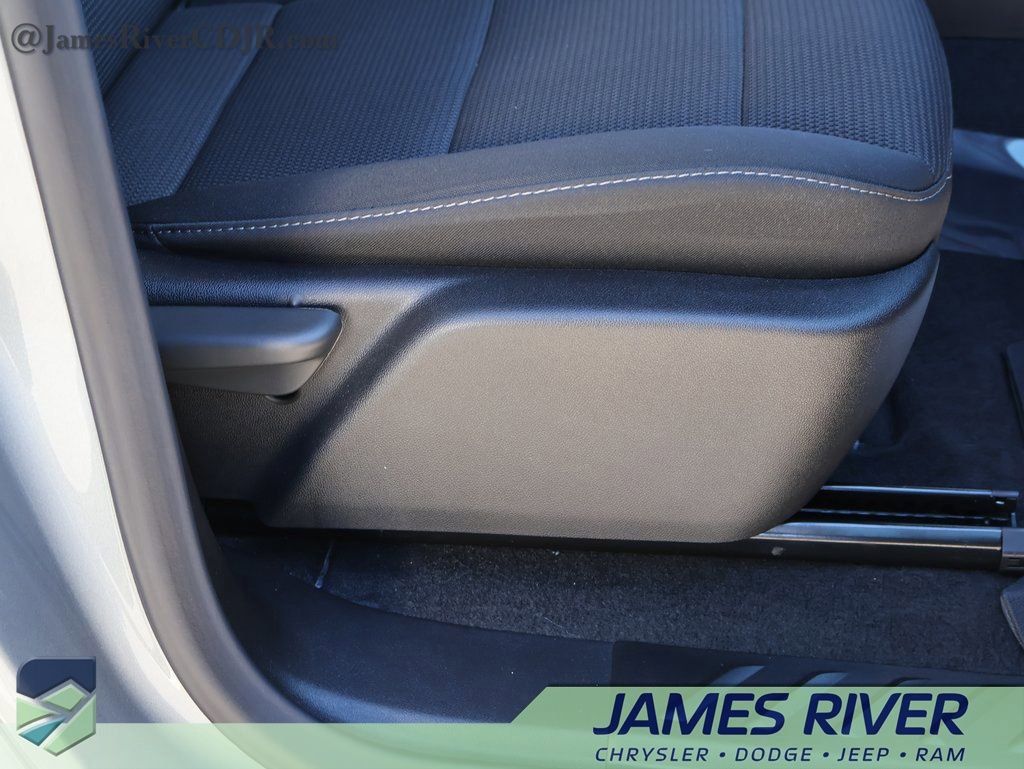 Used 2026 Chevrolet Colorado LT w/ Advanced Trailering Package image 10