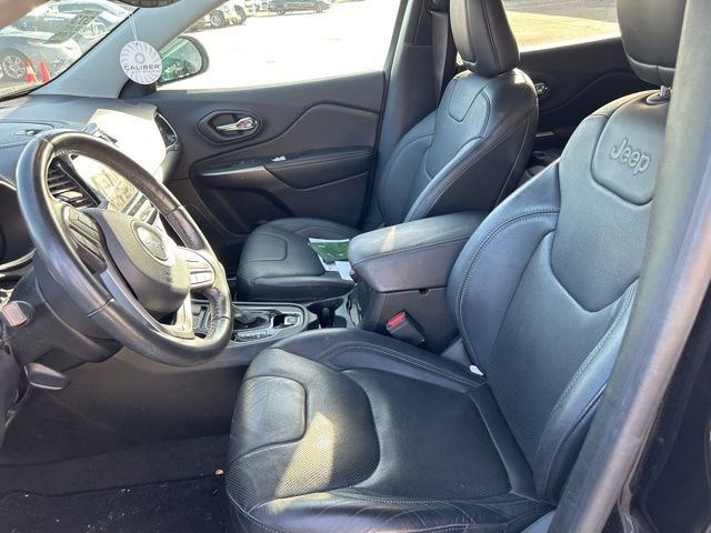 Used 2020 Jeep Cherokee Limited w/ Luxury Group image 9