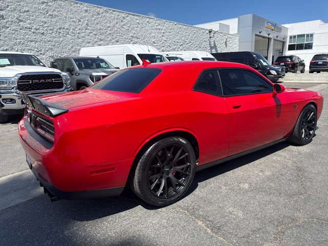 Used 2016 Dodge Challenger SRT Hellcat RWD image 9