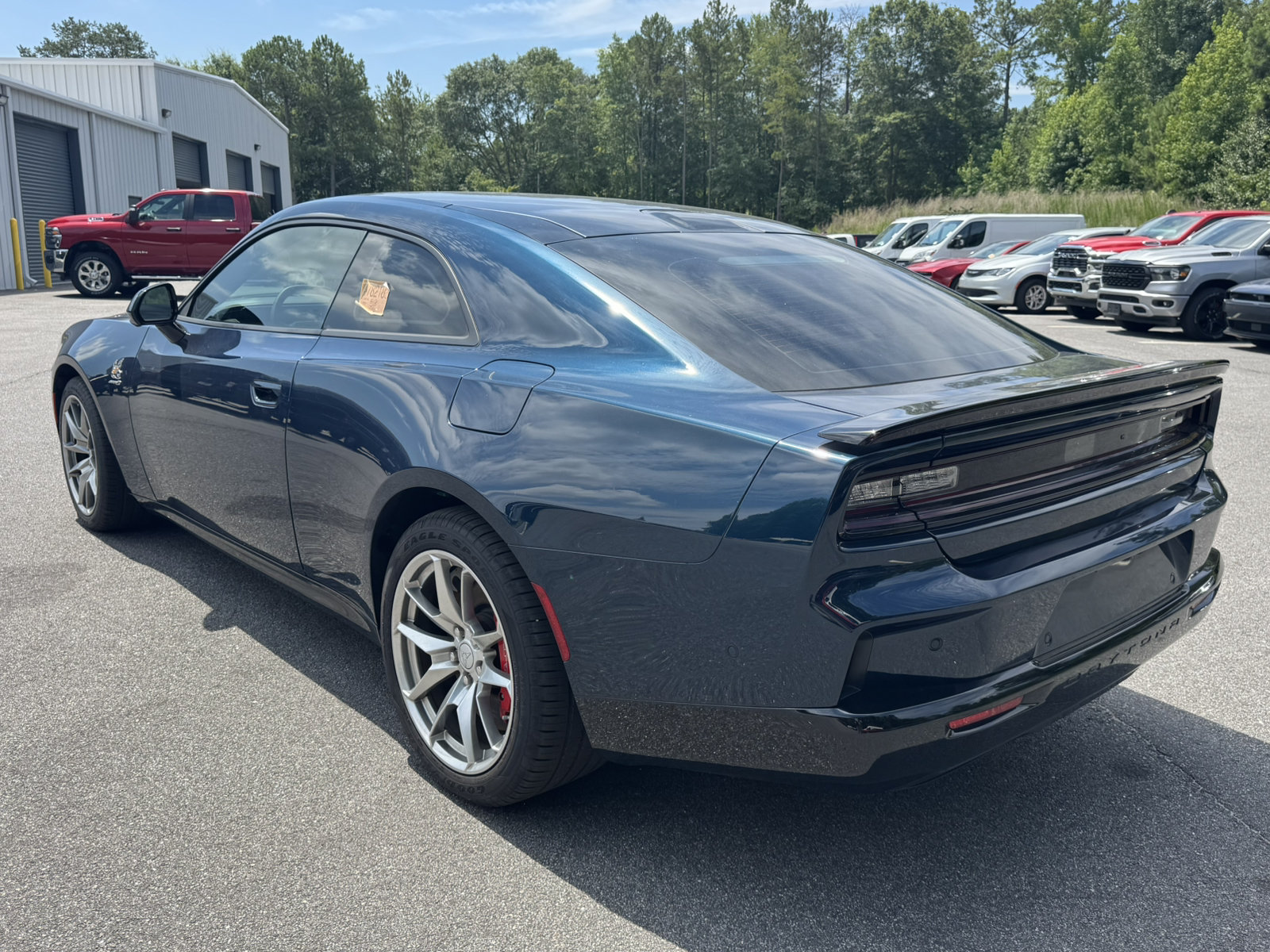 Used 2024 Dodge Charger Daytona Scat Pack w/ Plus Group AWD/4WD image 7