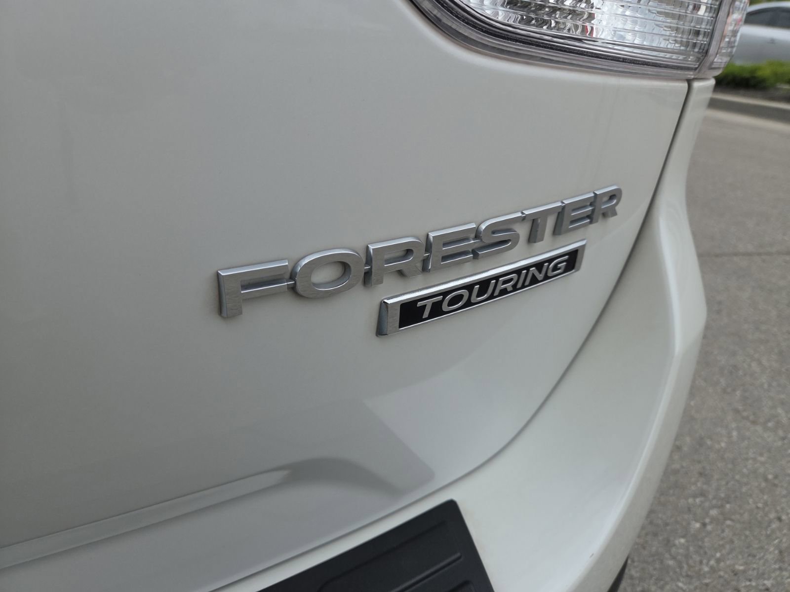 Used 2023 Subaru Forester Touring AWD/4WD image 11