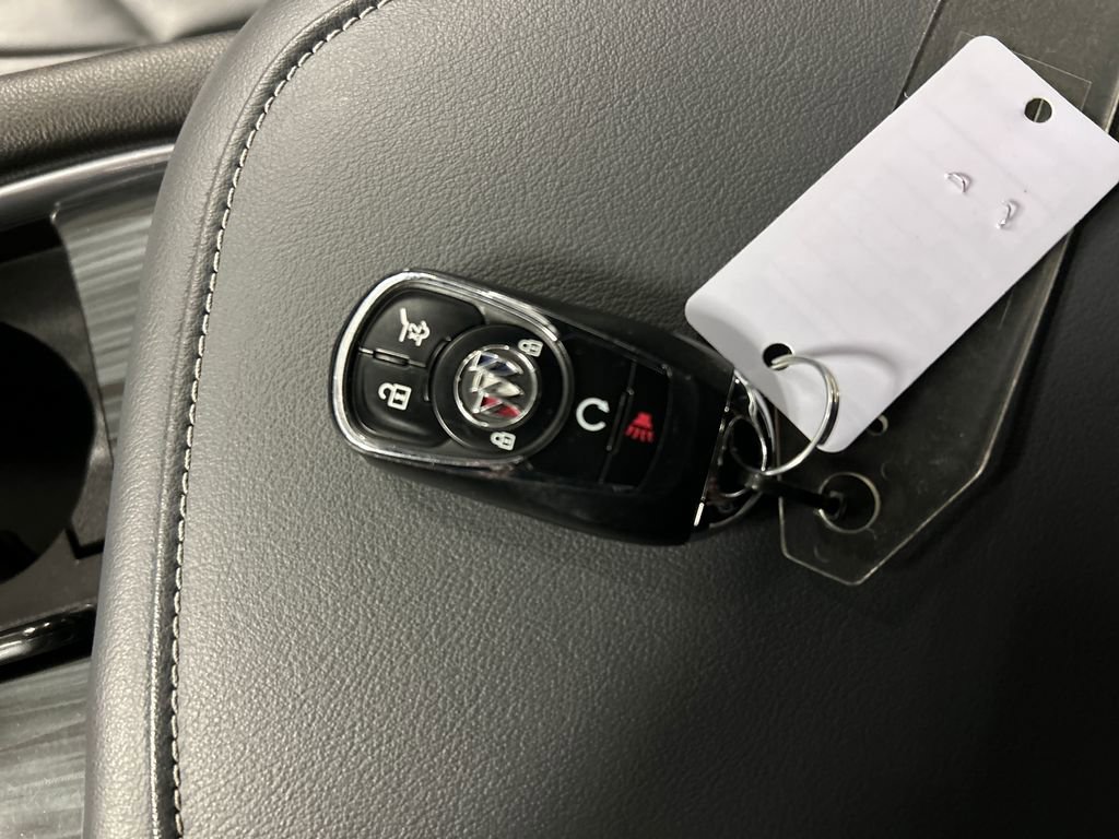 Used 2024 Buick Enclave Essence w/ LPO, Cargo Package image 22