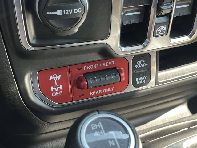 Used 2021 Jeep Wrangler Unlimited Rubicon AWD/4WD image 32