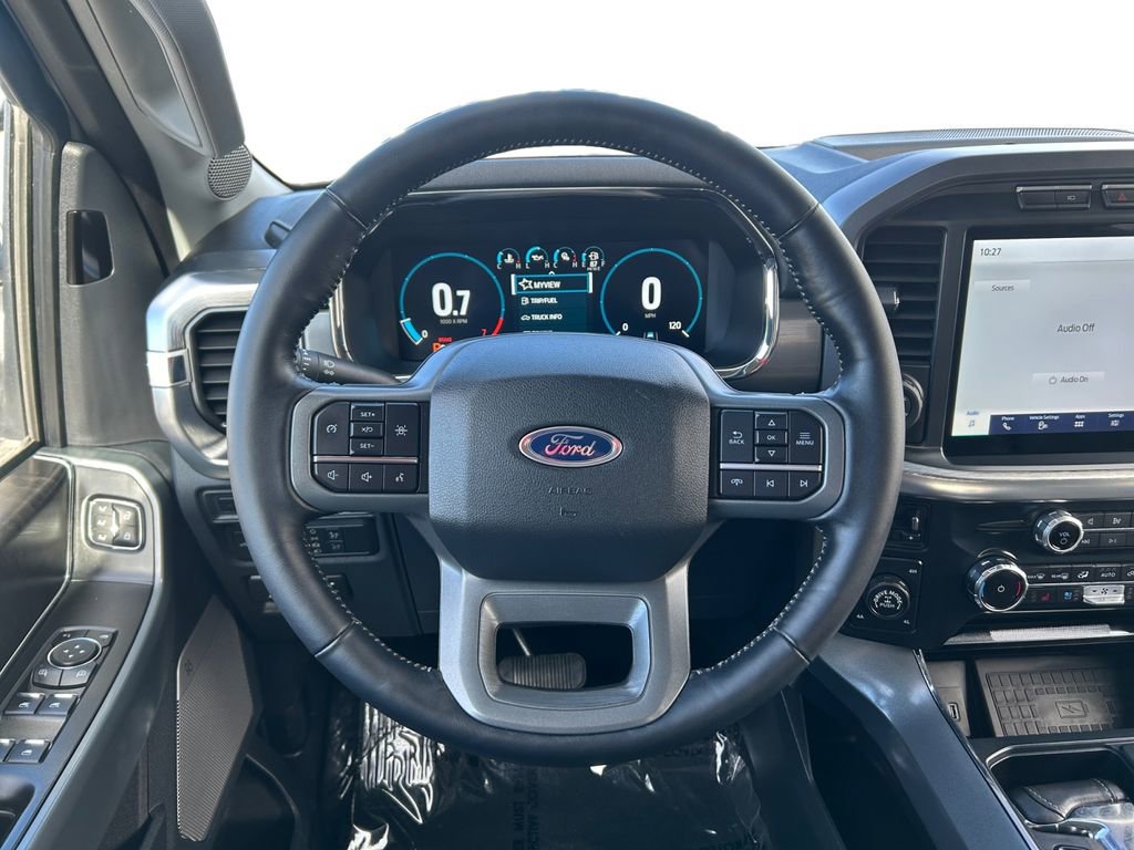 Used 2022 Ford F150 Lariat image 14