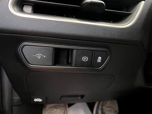 Used 2025 Kia K4 LXS FWD image 22