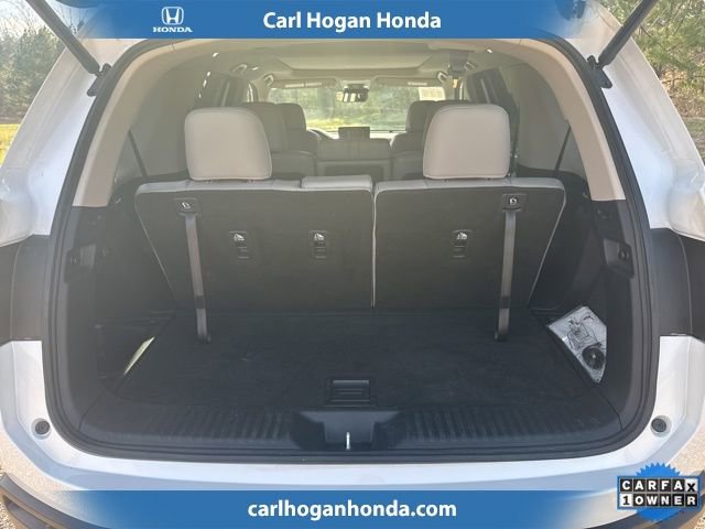 Used 2024 Honda Pilot Touring image 10
