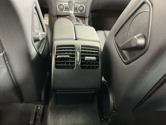 Used 2013 Mercedes-Benz C 300 4MATIC Sedan image 33