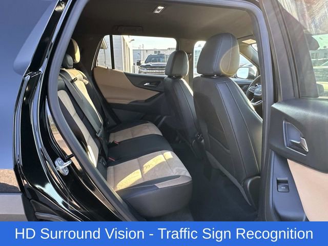 Used 2025 Chevrolet Equinox ACTIV w/ Safety and Technology Package image 15